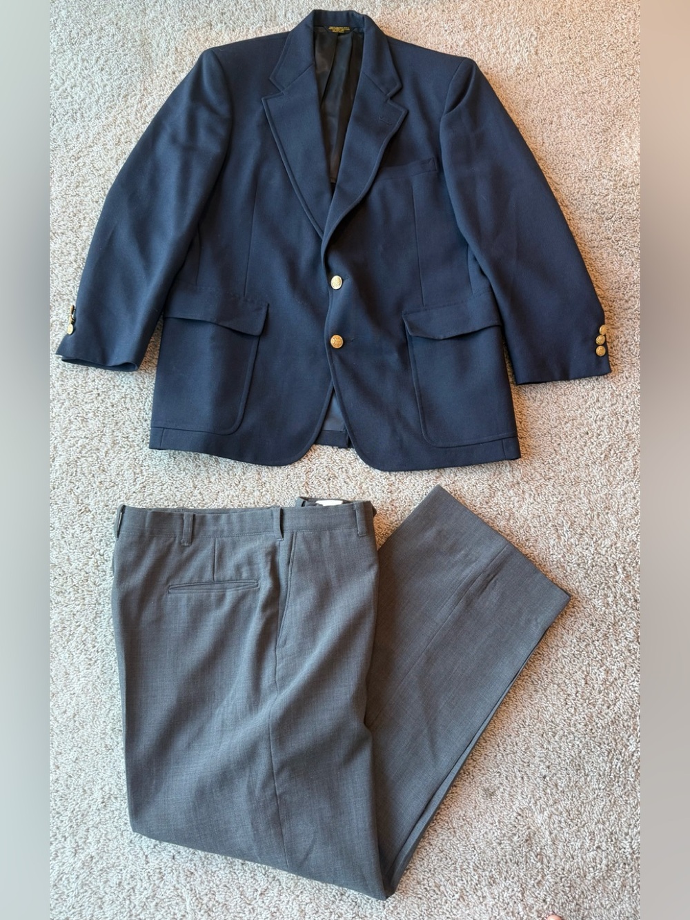 2 piece set Men's Navy Blue Blazer 42R and Gray Dress 33 x 28